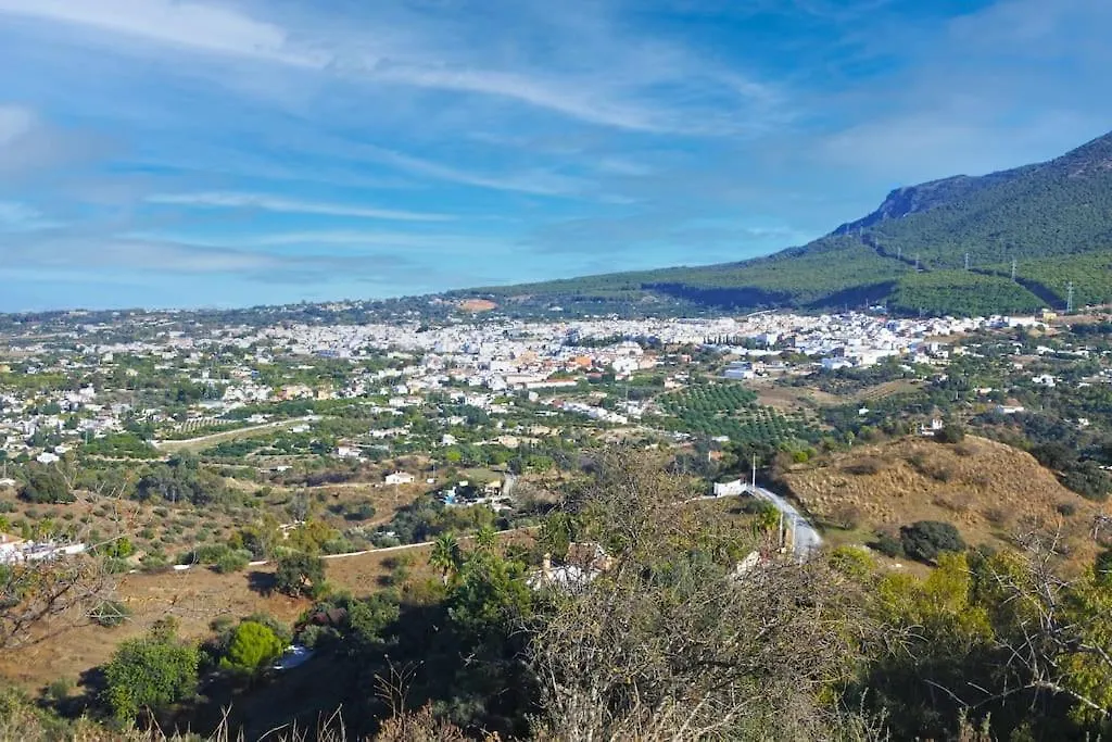 Casa Azahar Centrally Located 2 Bedroom Apartment Alhaurín el Grande